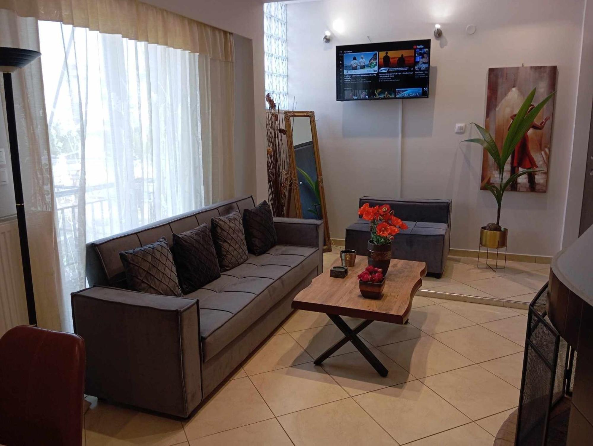 The Genius Apartment 3 Rooms, Α Floor 3 Υπνοδωμάτια, A Όροφος เอเธนส์ ภายนอก รูปภาพ